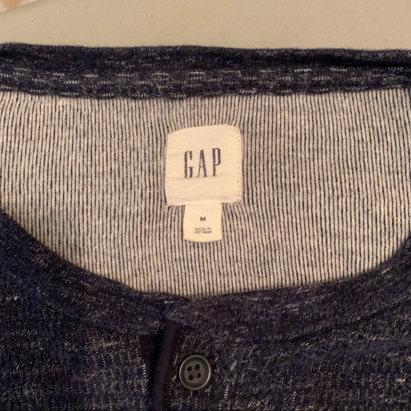 Men’s GAP Long Sleeve Pull-Over Shirt - Picture 6 of 7